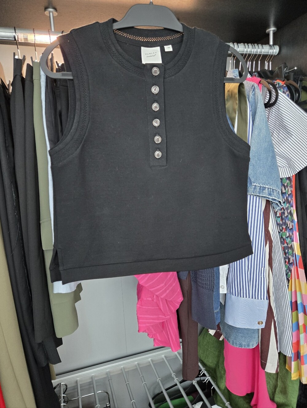 Varley Black Sleeveless Henley Tank Top with Button Placket